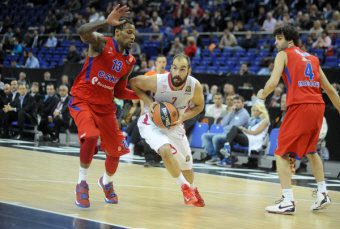 El Olympiacos arrasa al CSKA con una defensa excelente (52-69)