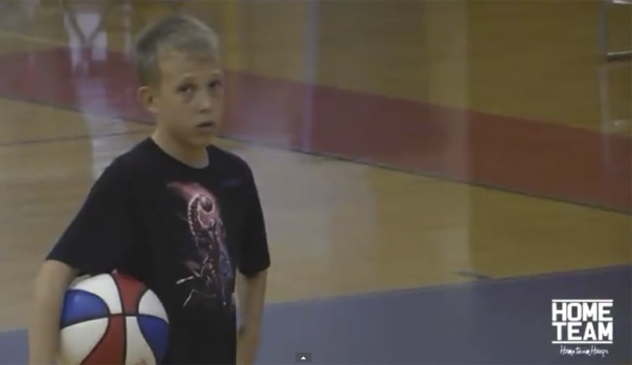 Apunta maneras. Mira cómo asiste el hijo de Jason Williams… con sólo ¡13 años! (Vídeo)