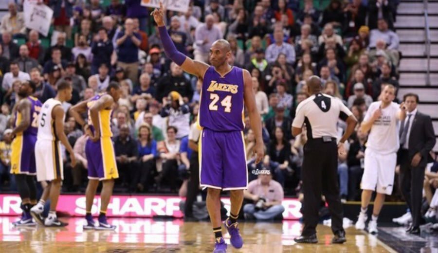 Calamitoso: Kobe sufre en Utah su mayor derrota a 8 partidos del final de su carrera (Vídeo)