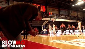 Tapón bestial de Drew Gordon en Lituania: le aplaude su hermano NBA en la grada (Vídeo)
