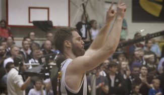 A lo grande: Stefansson, MVP y campeón de Liga en su vuelta a Islandia (Vídeo)