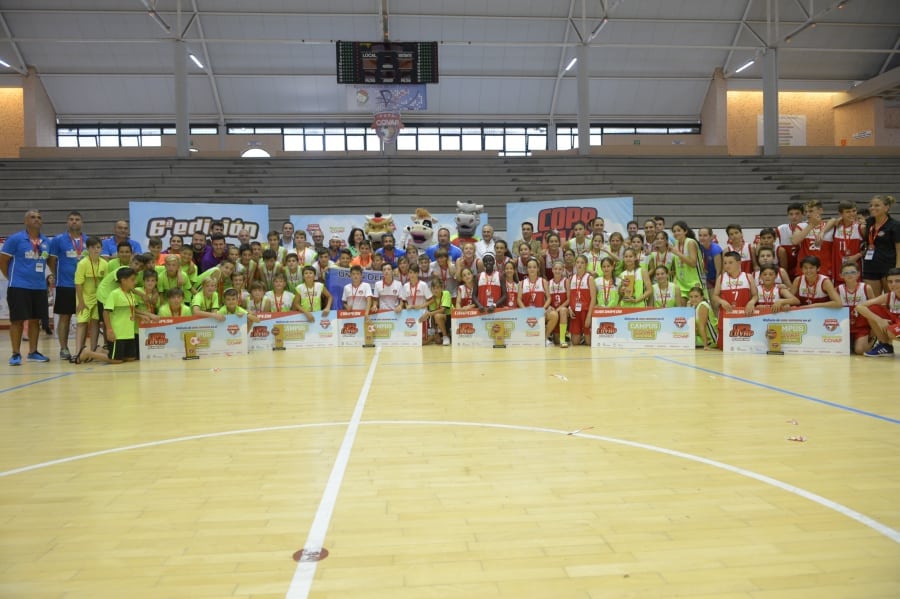 La sexta edición de la Copa COVAP celebra su fase final con una participación de 4.000 niños de 257 equipos de fútbol y baloncesto