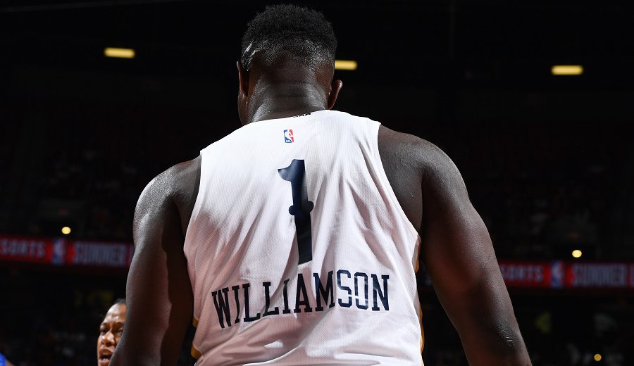 La NBA le quita tres centímetros a Zion Williamson