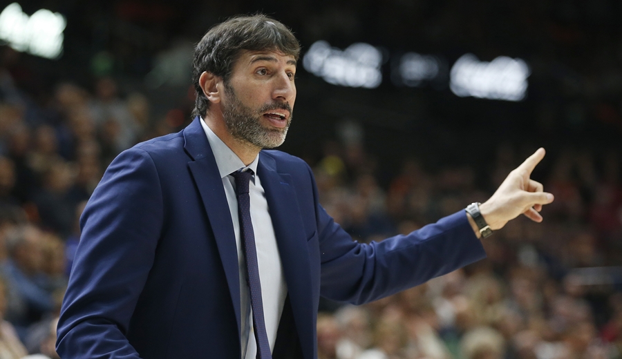 Las palabras de Álex Mumbrú tras la derrota del Valencia Basket ante Unicaja Málaga
