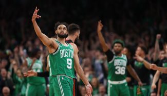 Los Boston Celtics no tiran la toalla: cumplen en el TD Garden y aprietan la serie